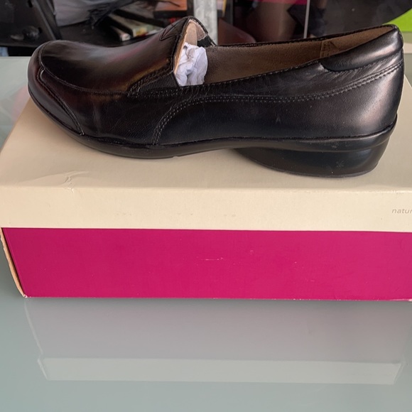 New - Picture 3 of 3